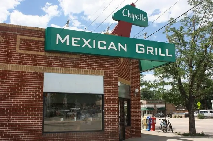 Chipotle mexican grill restaurant outside
